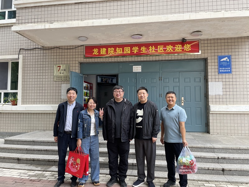 1726559058703078571 xin.jpg